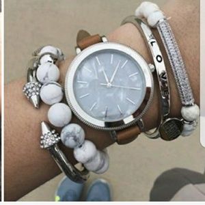 Meet your Posher, Tanya